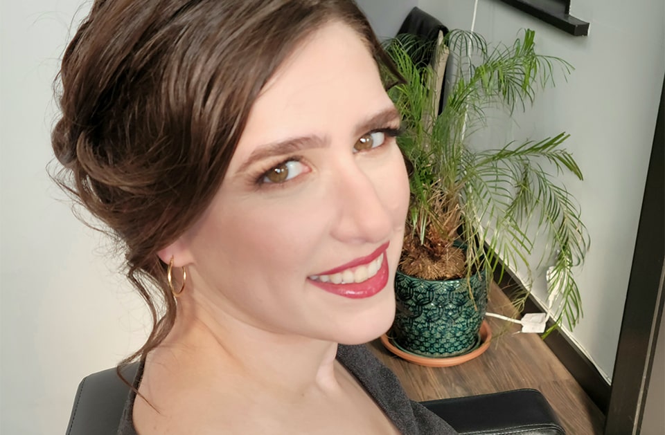 Hair and Makeup Lounge by Angela Offers On Site Wedding Hair in